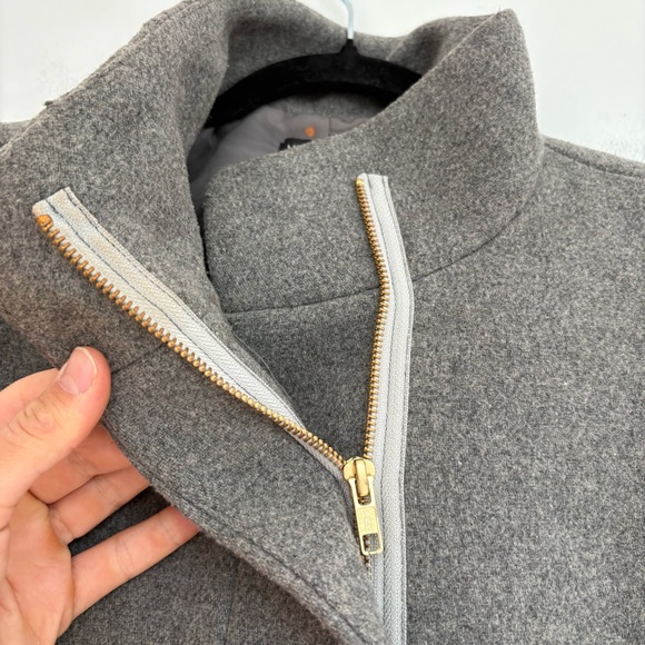 J Crew Mercantile Wool Blend Gray Overcoat Full Zip Old Money Preppy Size 0 - Picture 6 of 13